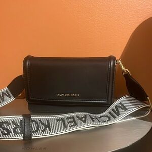 Michael Kors Black Jet Set Crossbody Bag